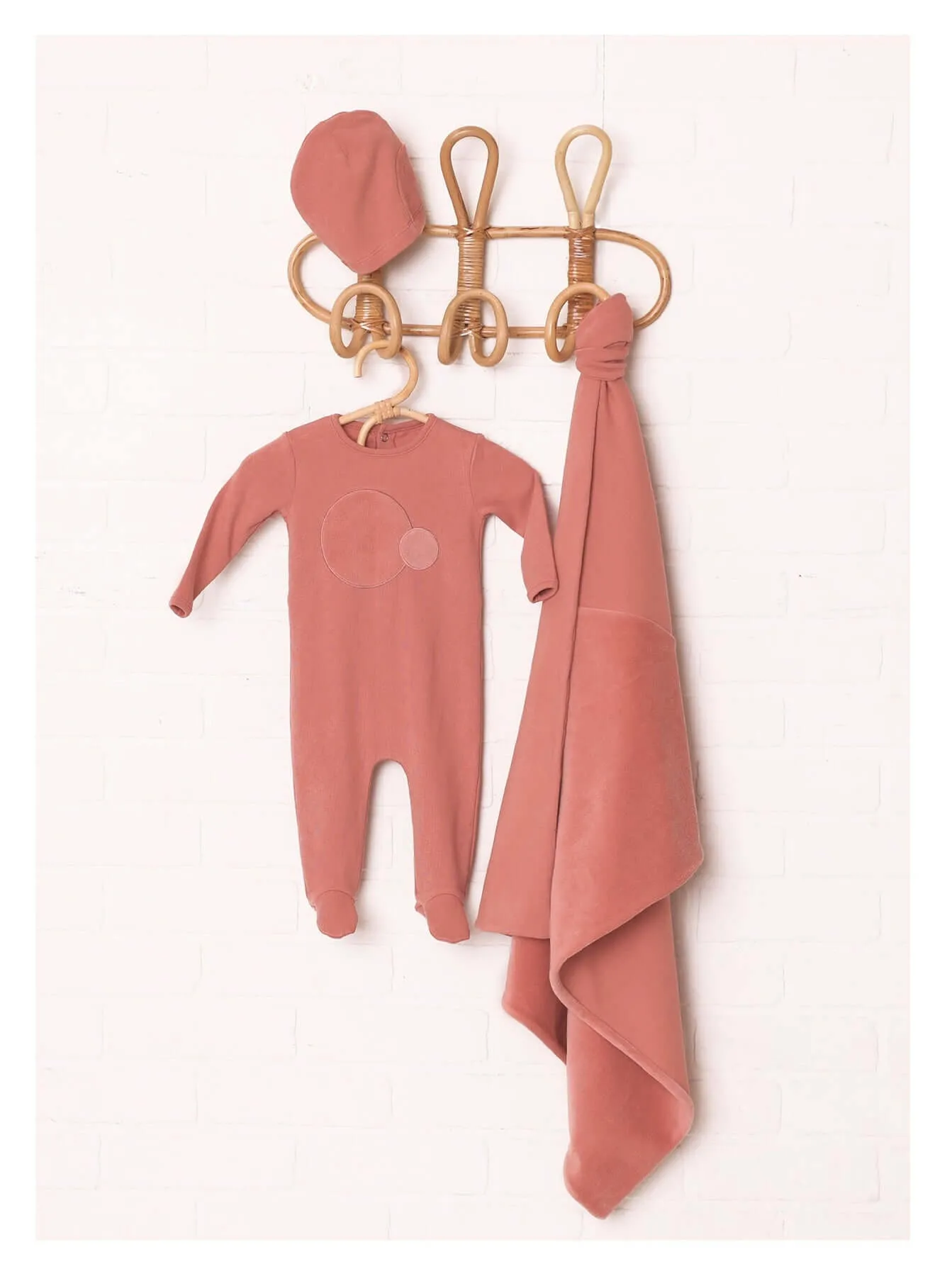 Bee & Dee Rose Pink Velvet Dot Blanket