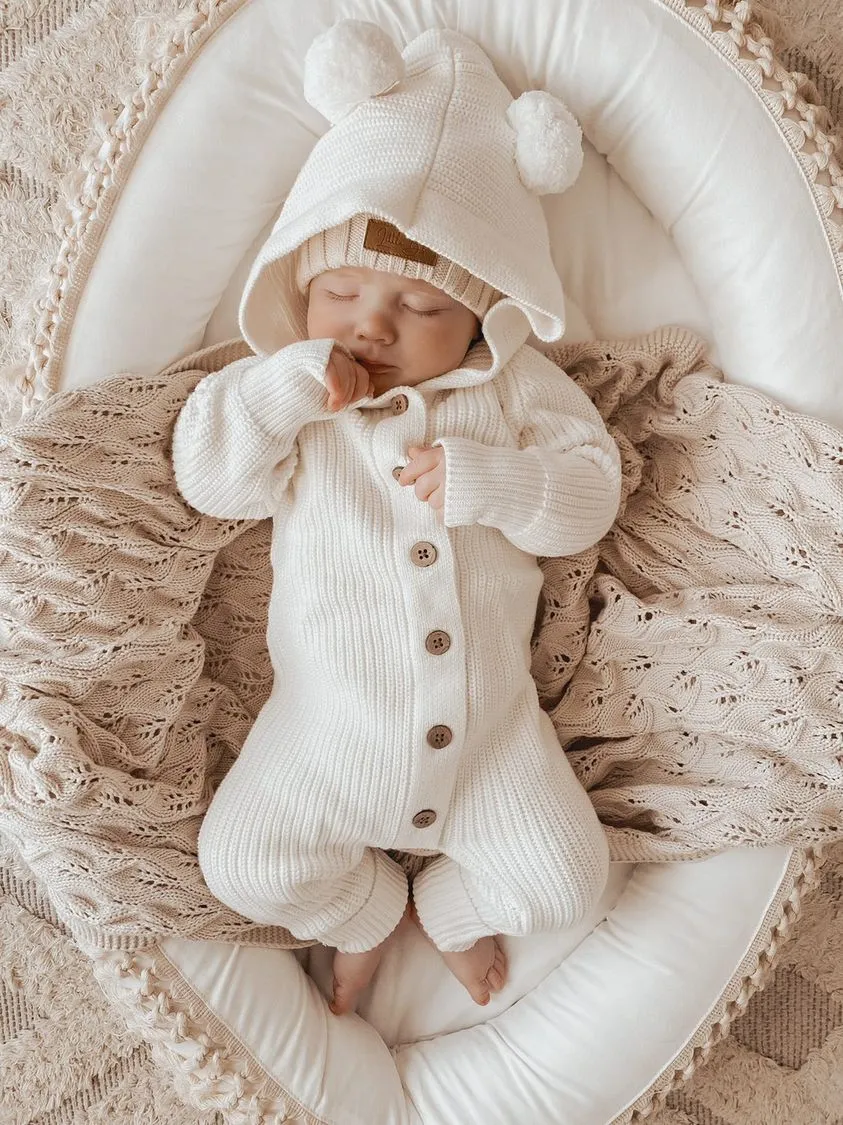 CLASSIC HOODED ROMPER | MILK